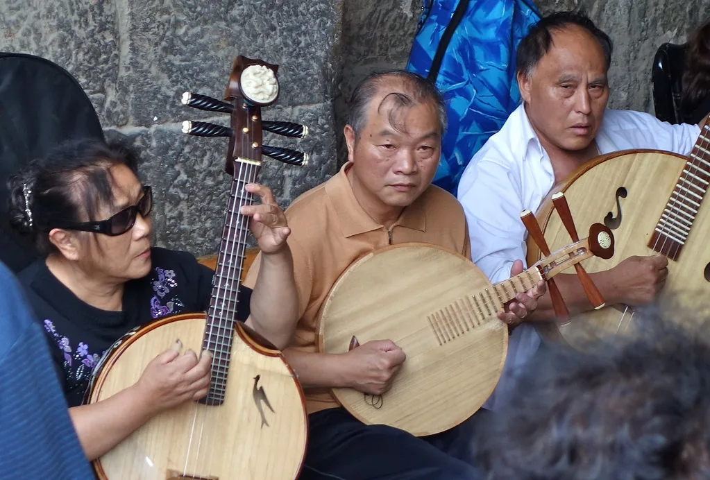 Musiciens chinois aux instruments traditionnels Musiciens chinois aux instruments traditionnels