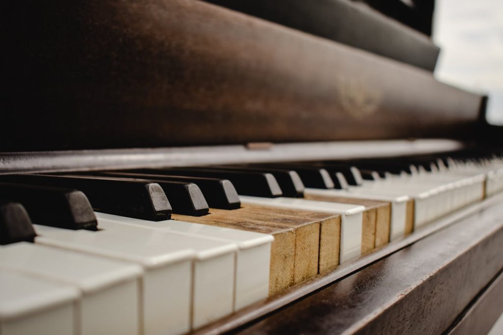 8 meilleurs pianos d'occasion Paris Île-de-France au banc d'essai (2026)